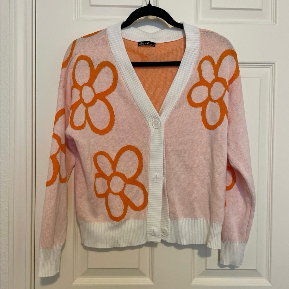 White & orange floral retro cardigan sweater